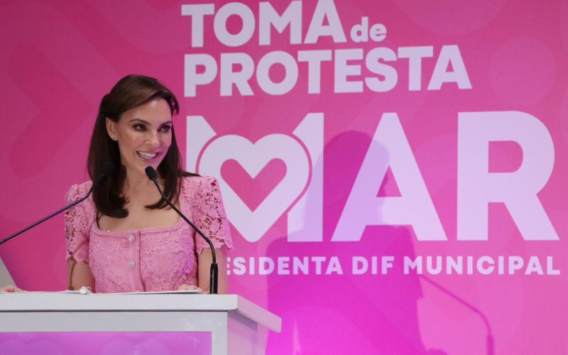 MariElise Budib asume presidencia del Patronato del SMDIF Puebla