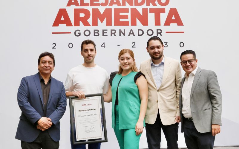 Homenajean a tenista de mesa poblano Marcos Madrid