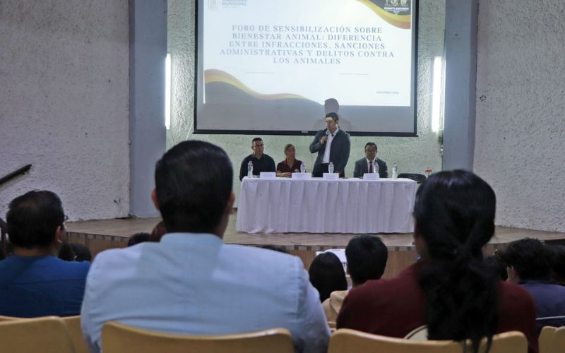 Omar Muñoz inaugura foro sobre Bienestar Animal en Cuautlancingo