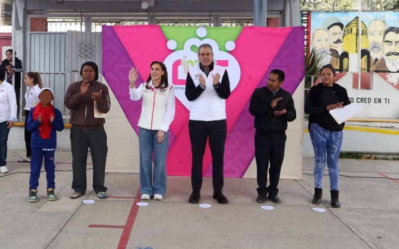 SMDIF Puebla entrega dos nuevos desayunadores escolares