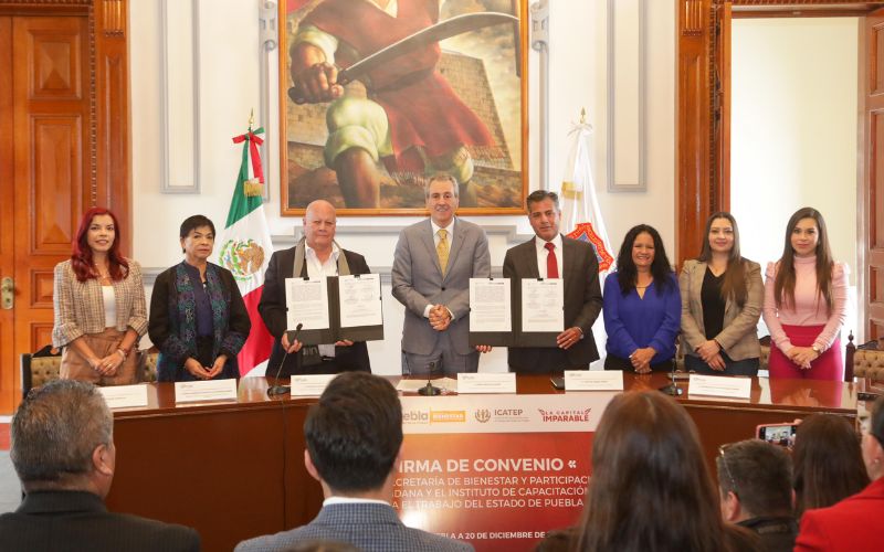 Ayuntamiento de Puebla e ICATEP firman convenio