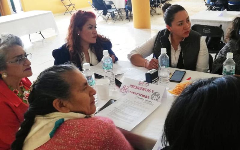 SMDIF Cuautlancingo participa en mesa de trabajo en Tlaltenango