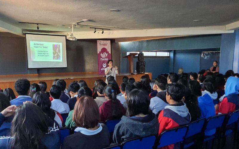 IJMP ofrece conferencias sobre prevención de adicciones