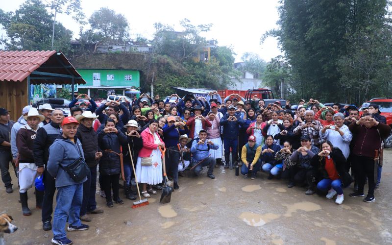 Secretaría de Desarrollo Turístico realiza faena en Cuetzalan