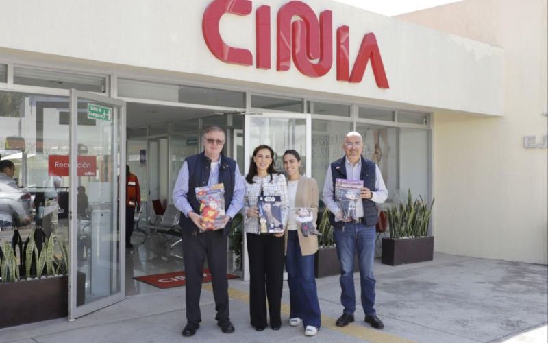 SMDIF Puebla reconoce la labor social de CINIA México